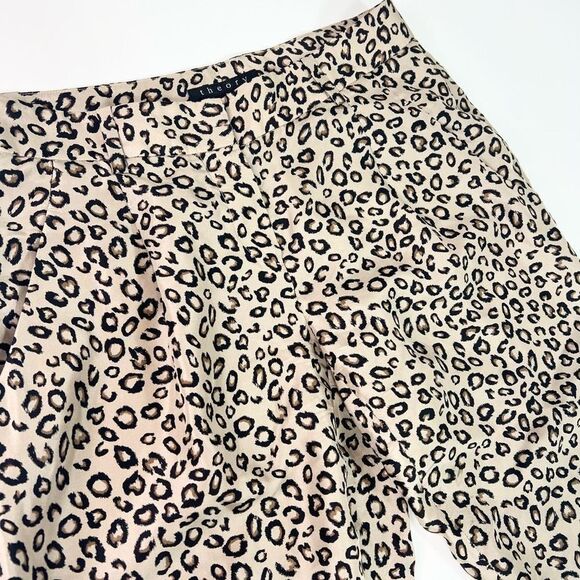 Theory Dress Pants Women's 0 Beige Silk Animal Print Pleated Tapered Leg - Picture 2 of 12